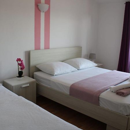Apartments Renata Donji Seget Kültér fotó