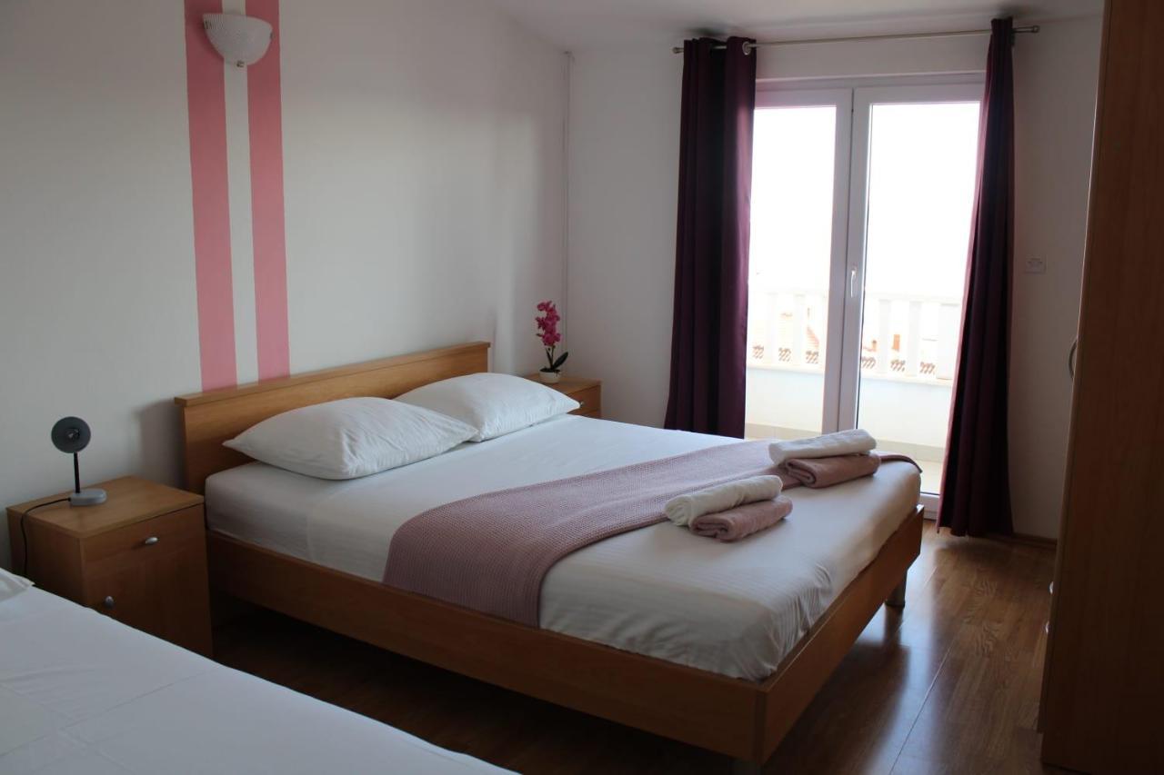 Apartments Renata Donji Seget Kültér fotó