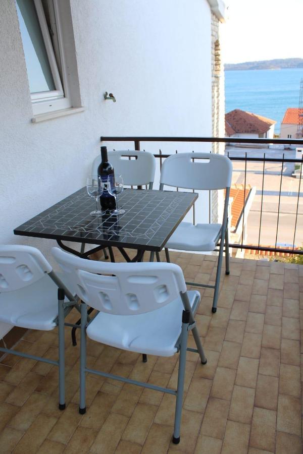 Apartments Renata Donji Seget Kültér fotó